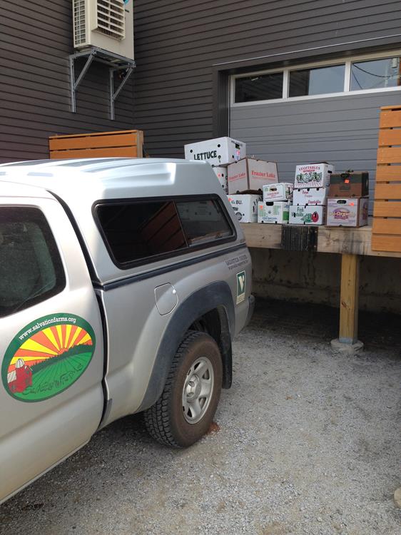 Salvation Farms helps Community Harvest of Central Vermont with their delivery